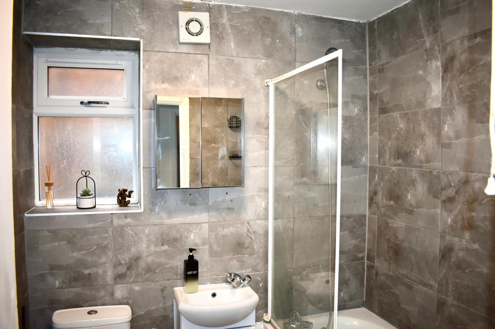 Luxury 2 Bedroom Apartment, Parking, Few Minutes Walk From Wembley Stadium Λονδίνο Εξωτερικό φωτογραφία