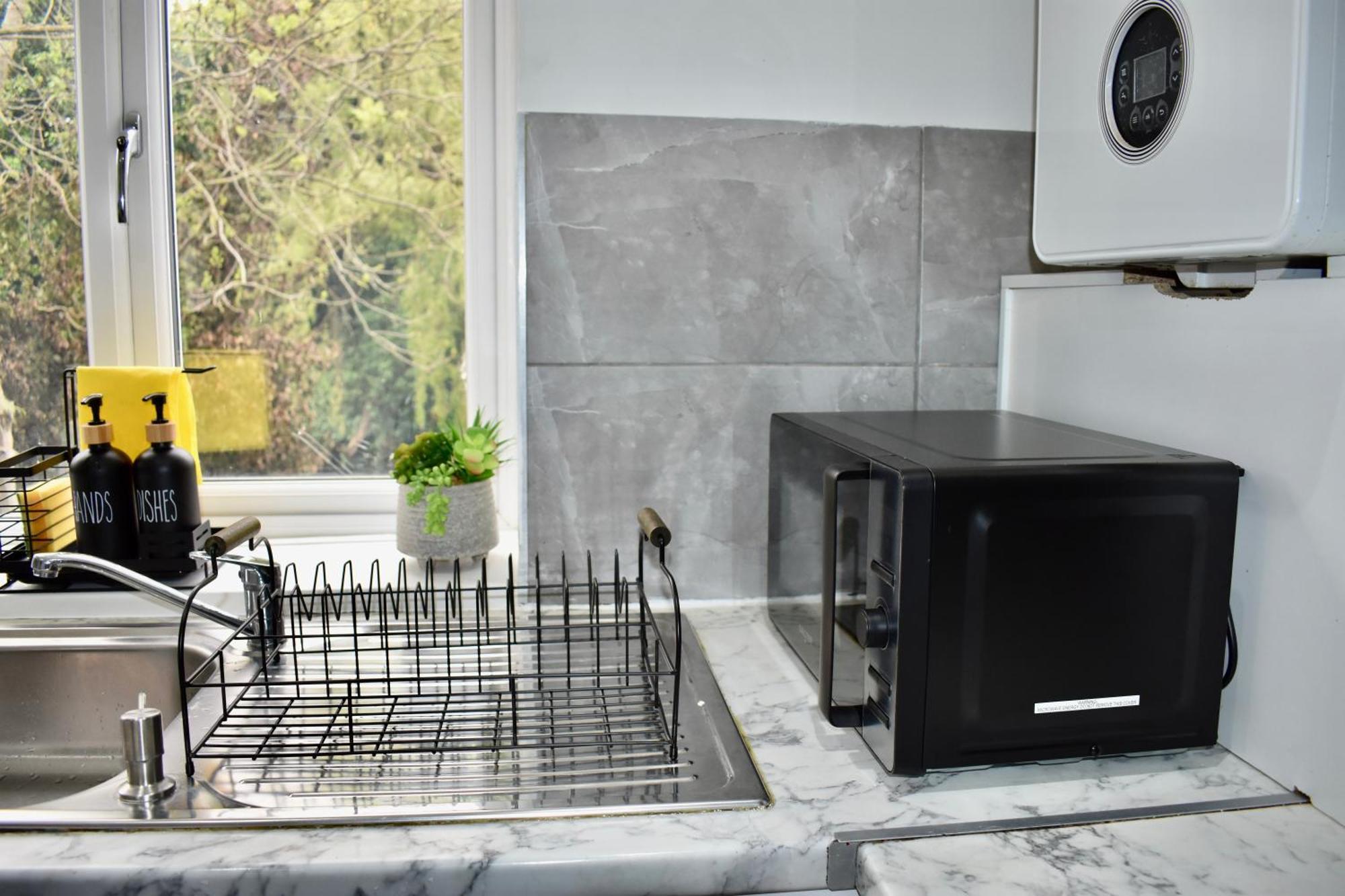 Luxury 2 Bedroom Apartment, Parking, Few Minutes Walk From Wembley Stadium Λονδίνο Εξωτερικό φωτογραφία