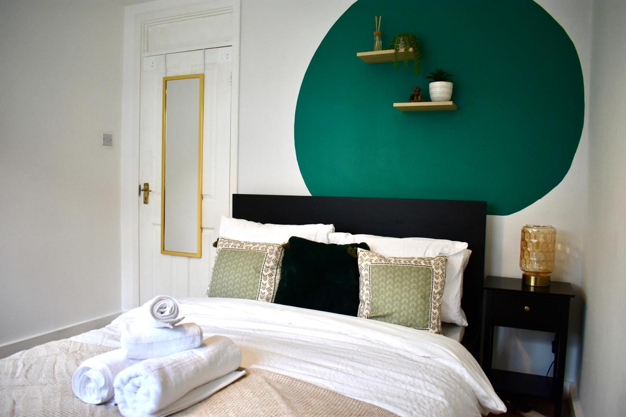 Luxury 2 Bedroom Apartment, Parking, Few Minutes Walk From Wembley Stadium Λονδίνο Εξωτερικό φωτογραφία