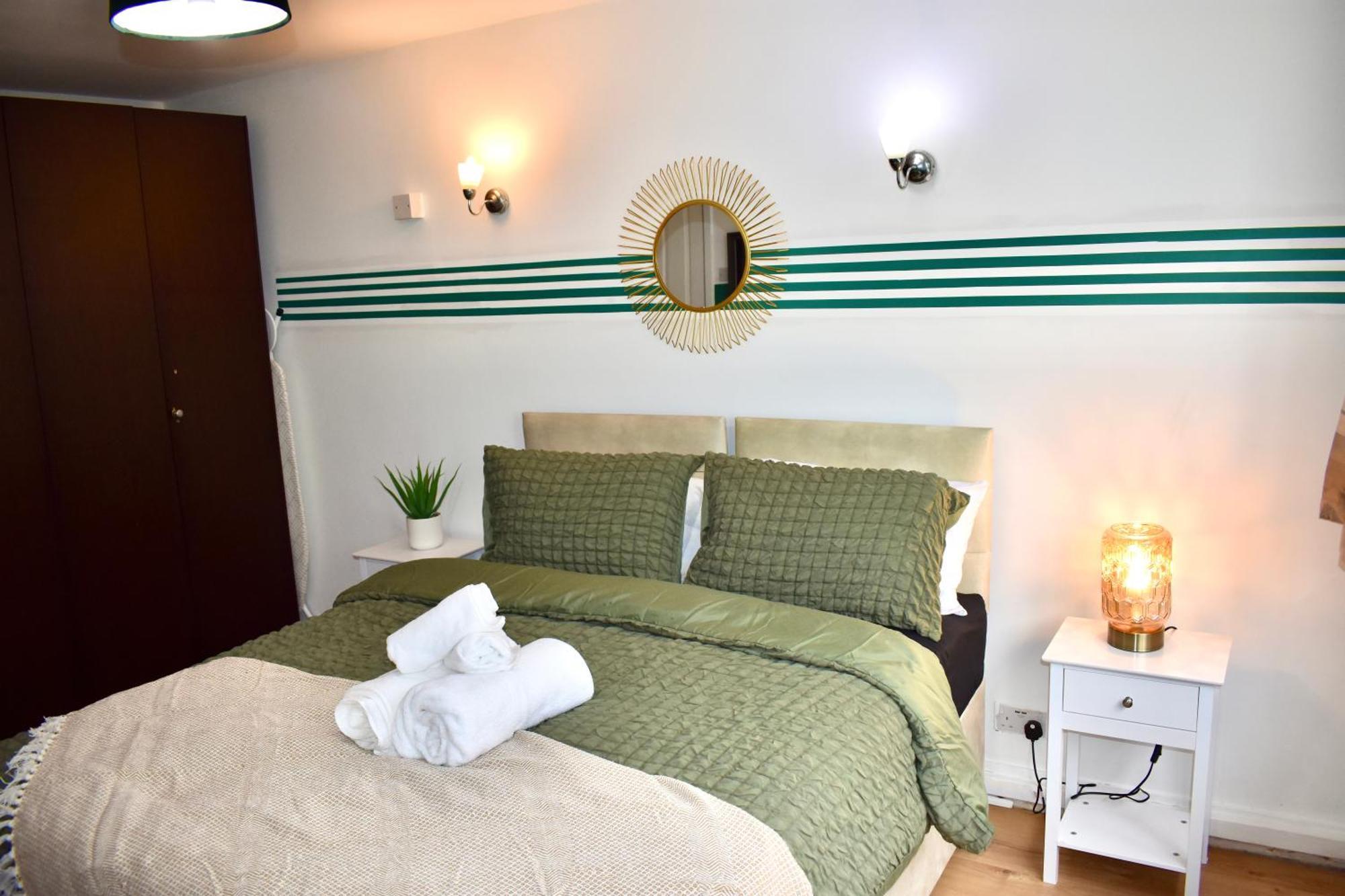 Luxury 2 Bedroom Apartment, Parking, Few Minutes Walk From Wembley Stadium Λονδίνο Εξωτερικό φωτογραφία