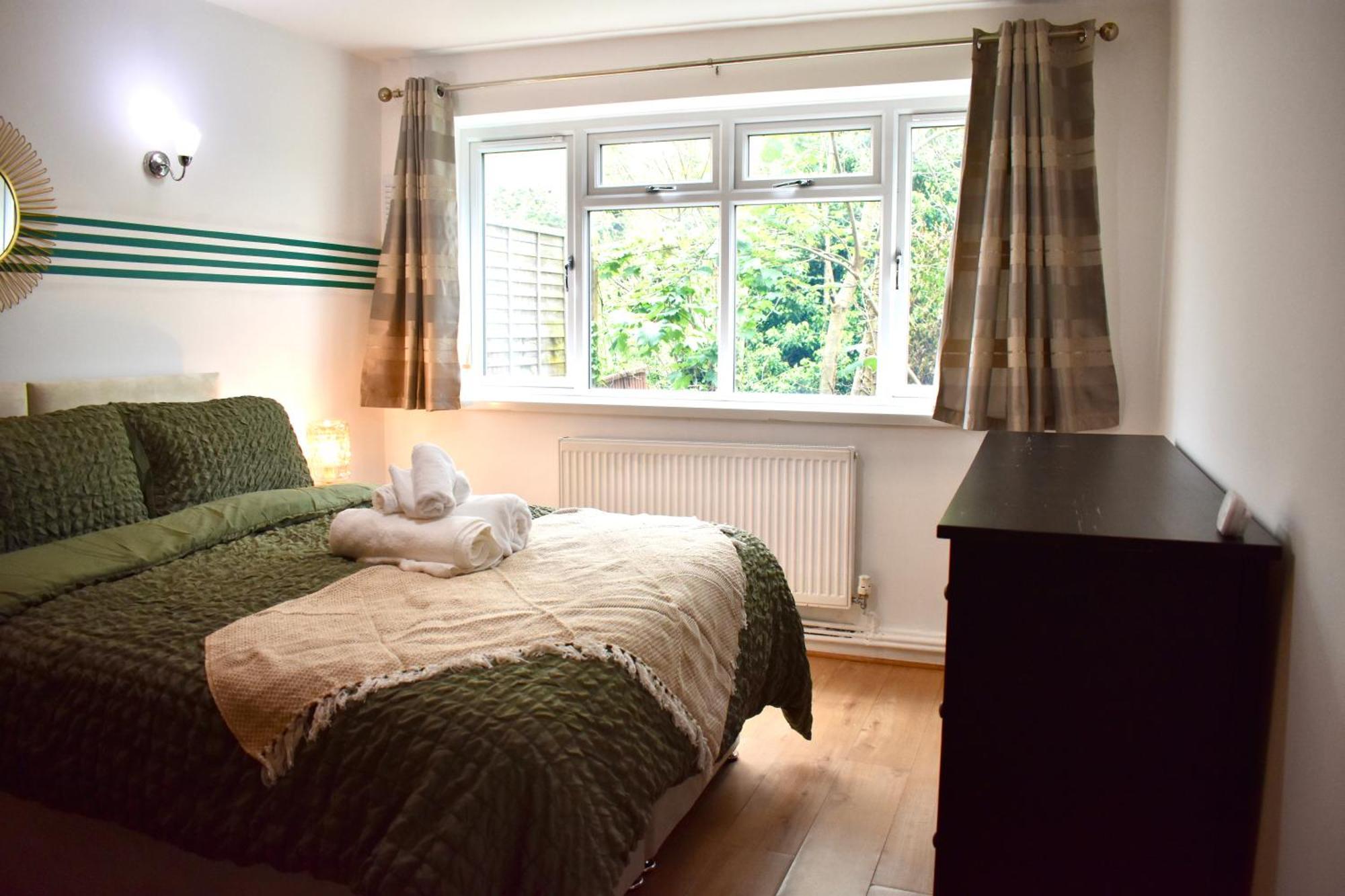Luxury 2 Bedroom Apartment, Parking, Few Minutes Walk From Wembley Stadium Λονδίνο Εξωτερικό φωτογραφία